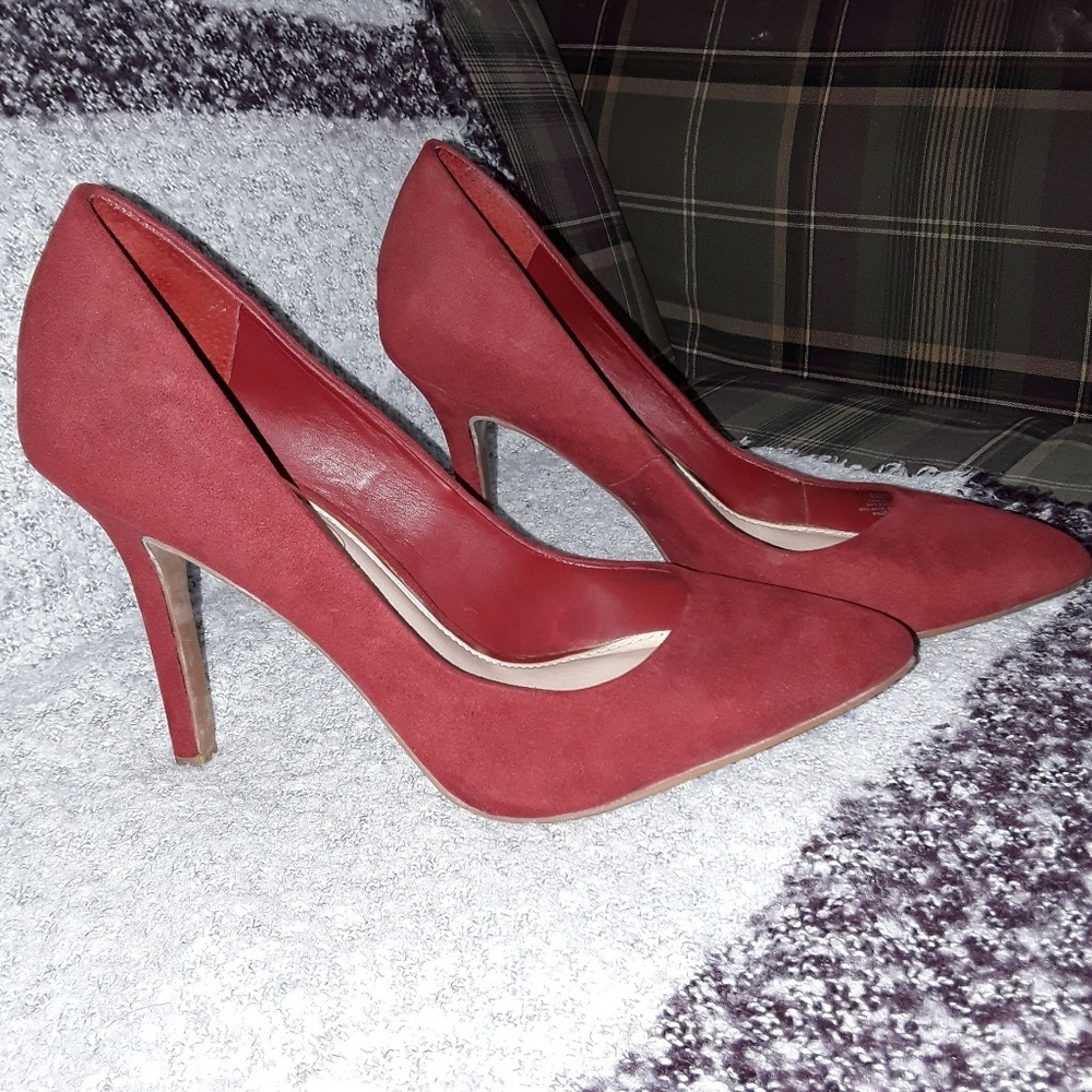 JESSICA SIMPSON Heels